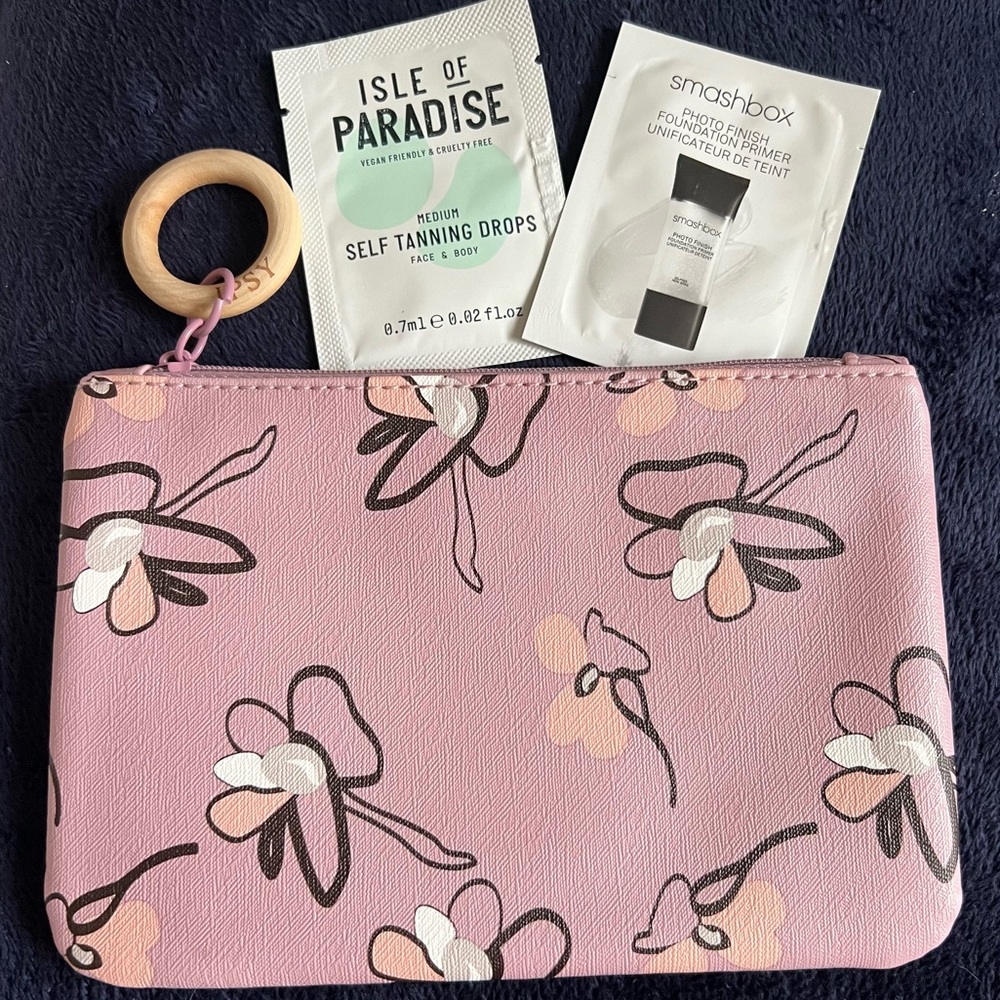 Ipsy makeup bag and samples